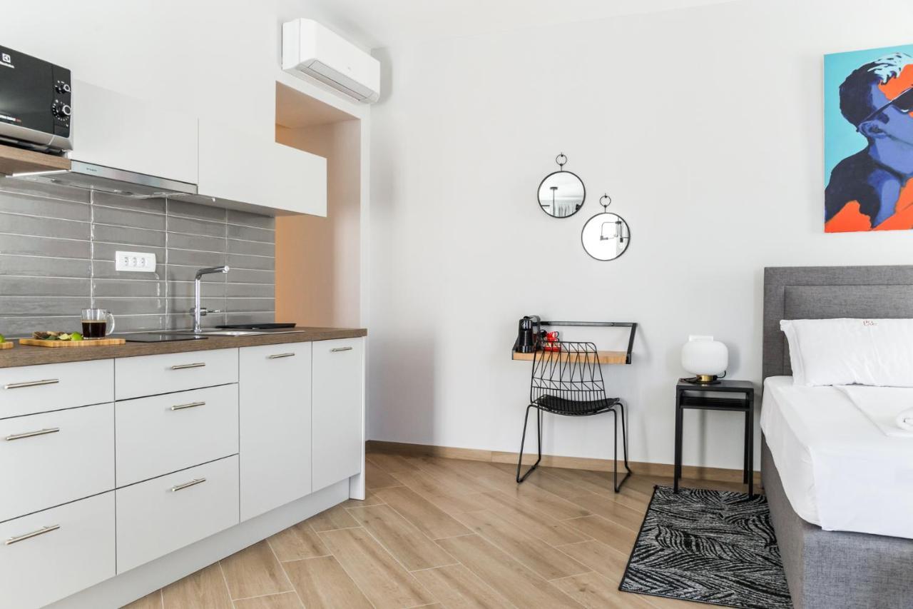Dolac Apartments Риека Экстерьер фото